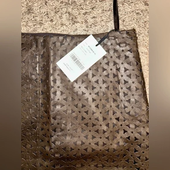 NWT Vintage W by Worth Women’s Genuine Leather Brown Cutout Skirt Size 10 - Picture 3 of 7